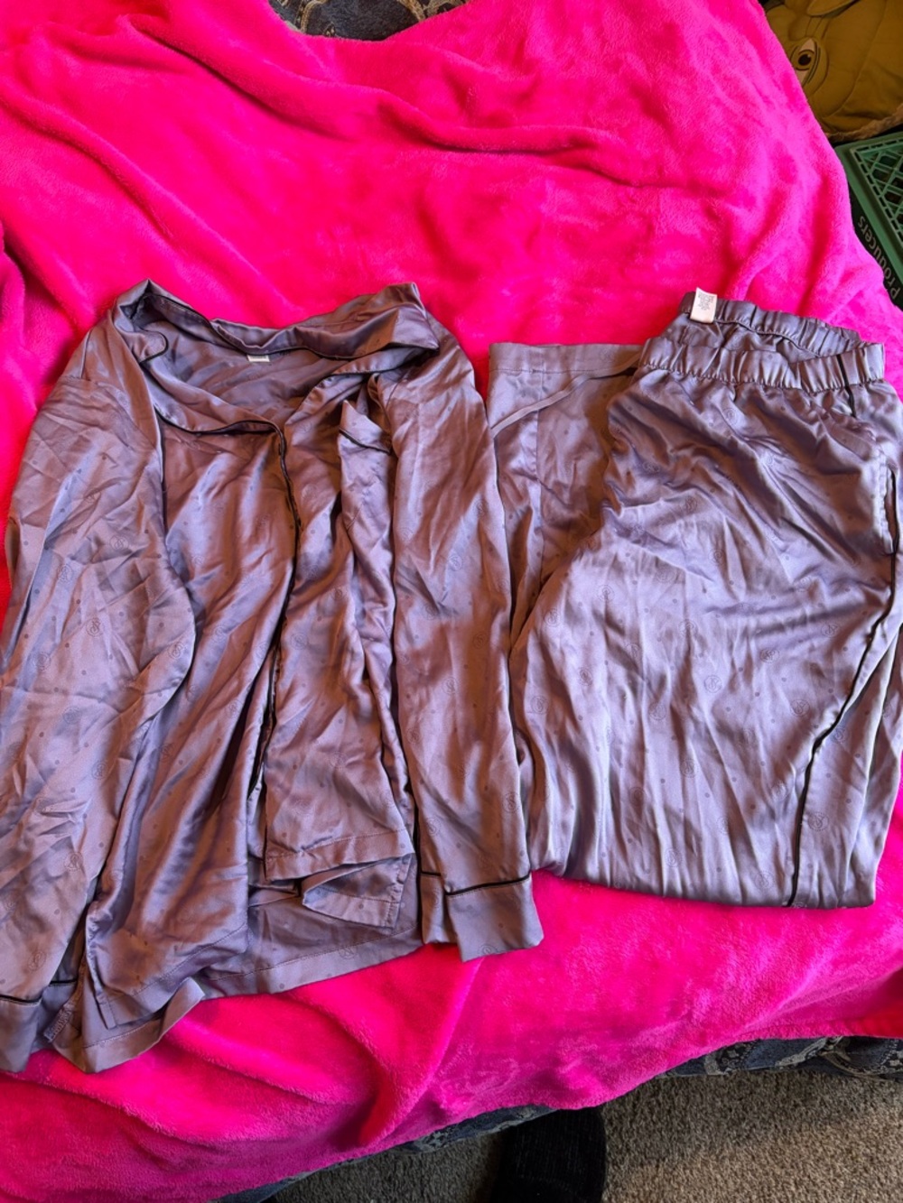 Women's Silky Purple pajamas - Picture 2 of 10